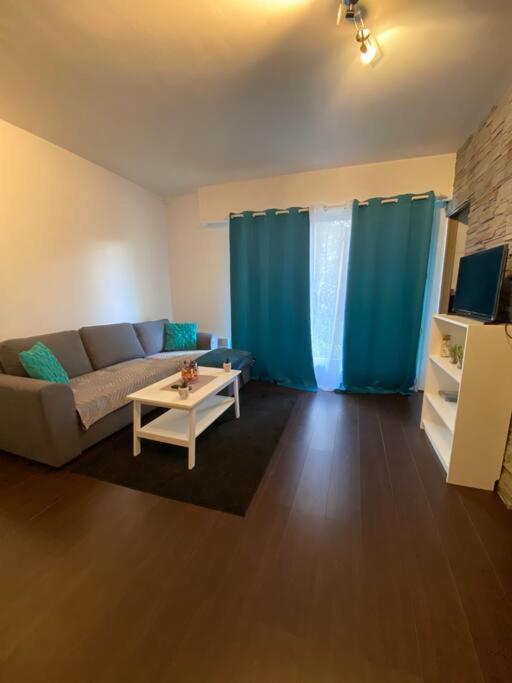 Charmant Studio, 10 Minutes D'Orly / 20 Minutes De Paris Wissous Exterior foto